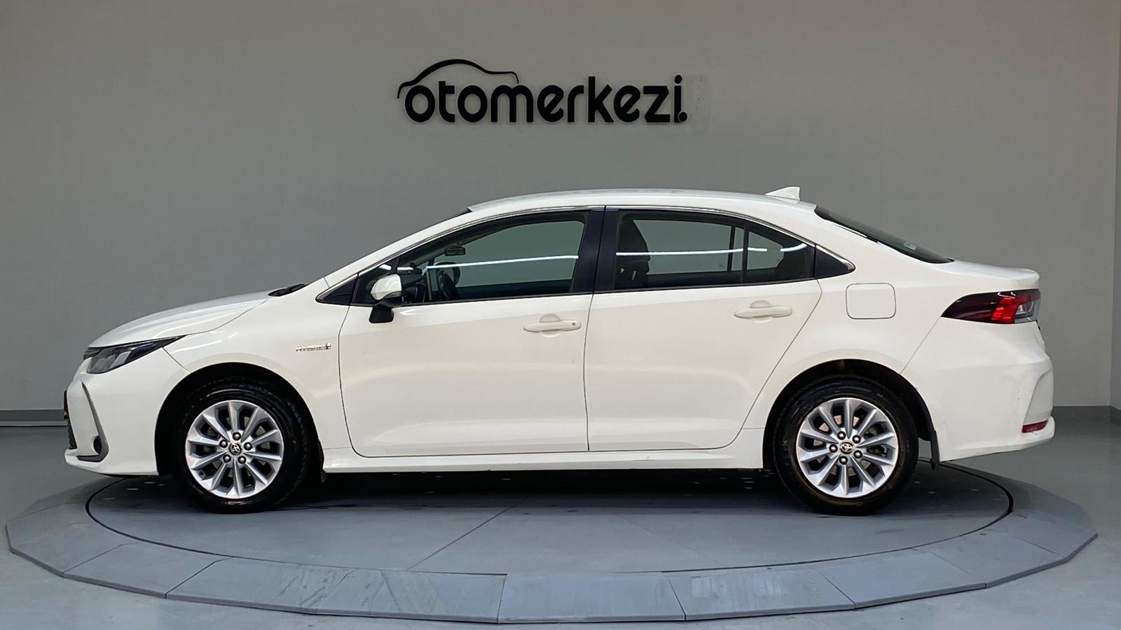 TOYOTA COROLLA 28